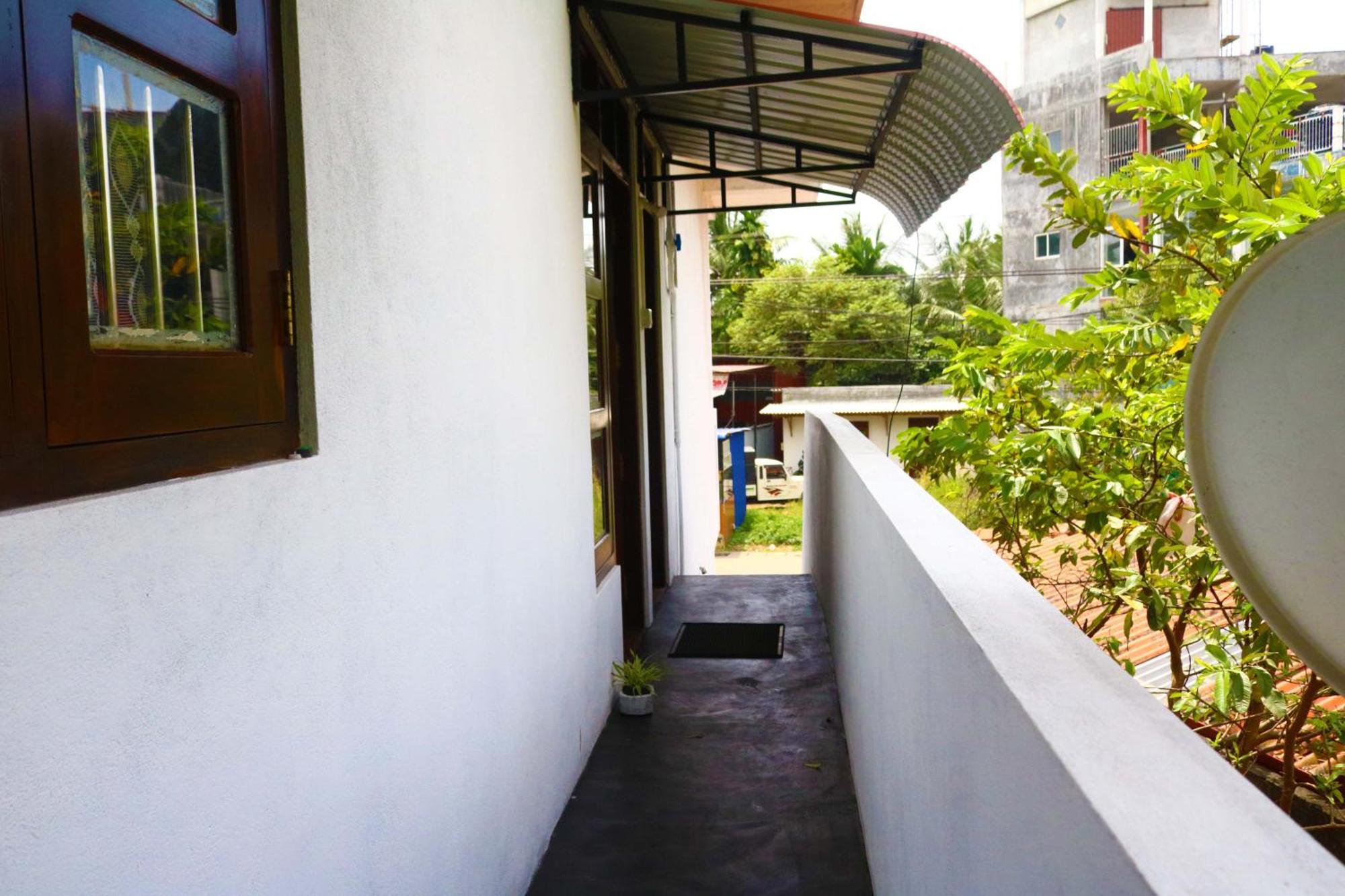 Sun Ground Villa Hikkaduwa Εξωτερικό φωτογραφία