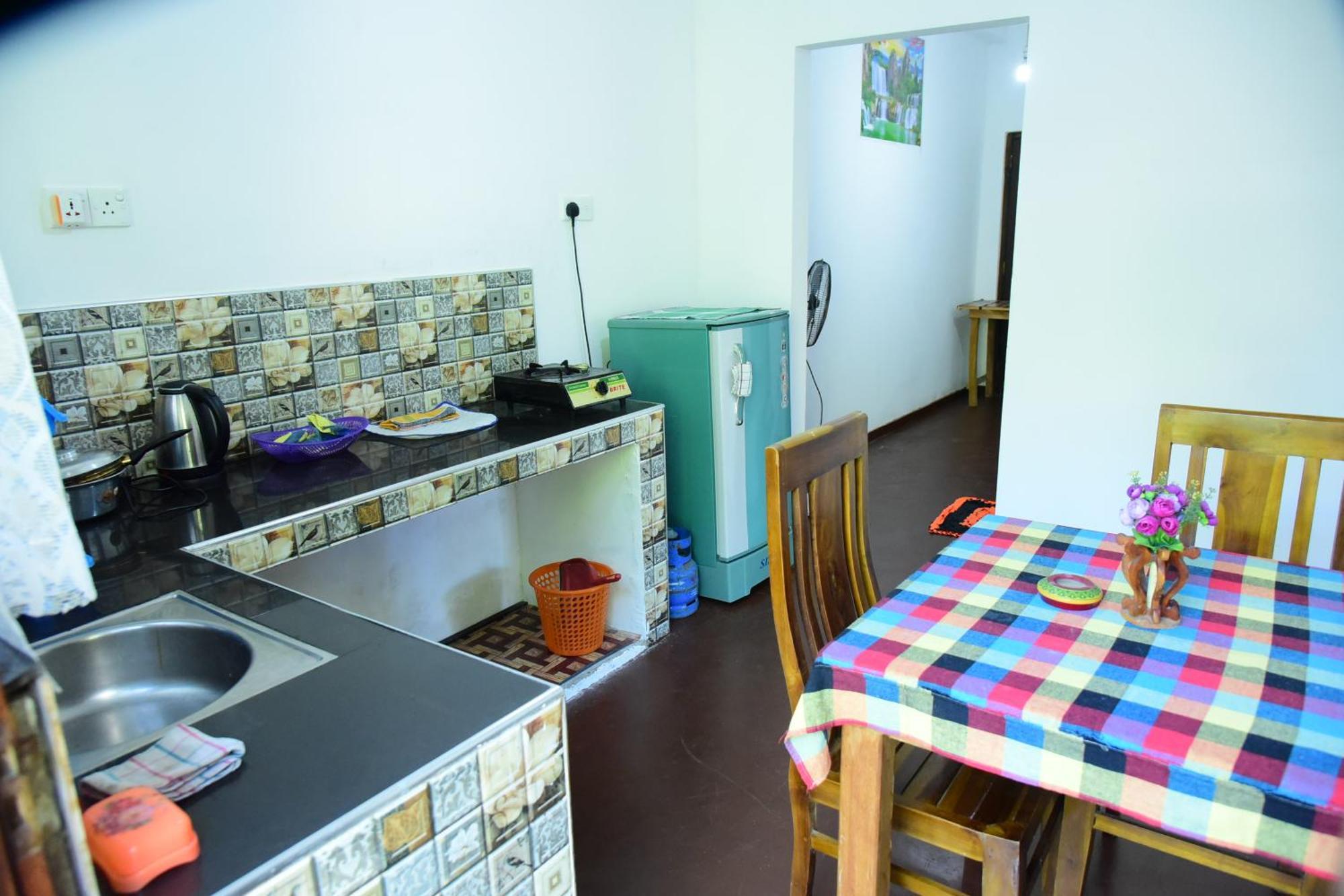 Sun Ground Villa Hikkaduwa Εξωτερικό φωτογραφία