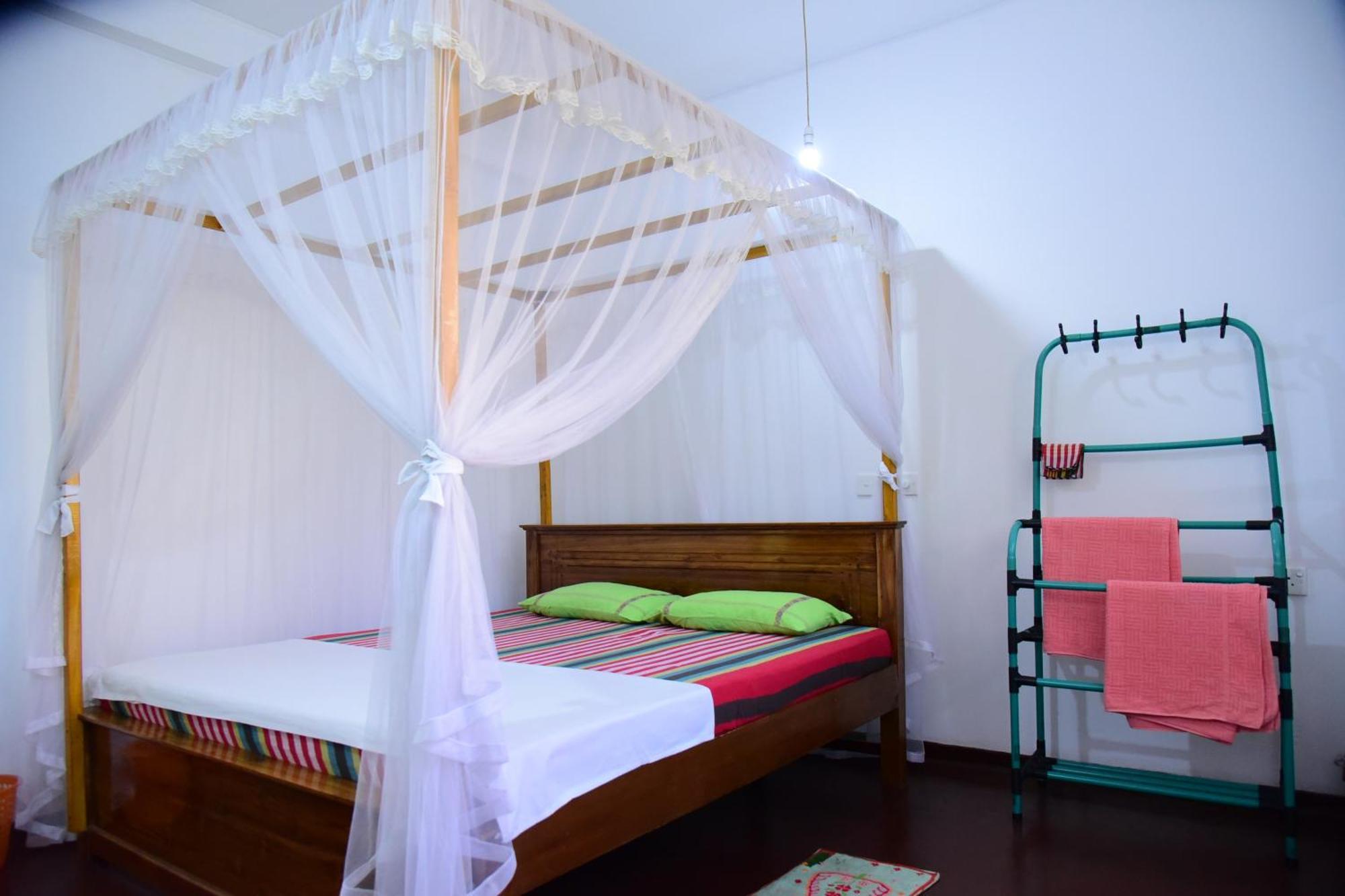 Sun Ground Villa Hikkaduwa Εξωτερικό φωτογραφία